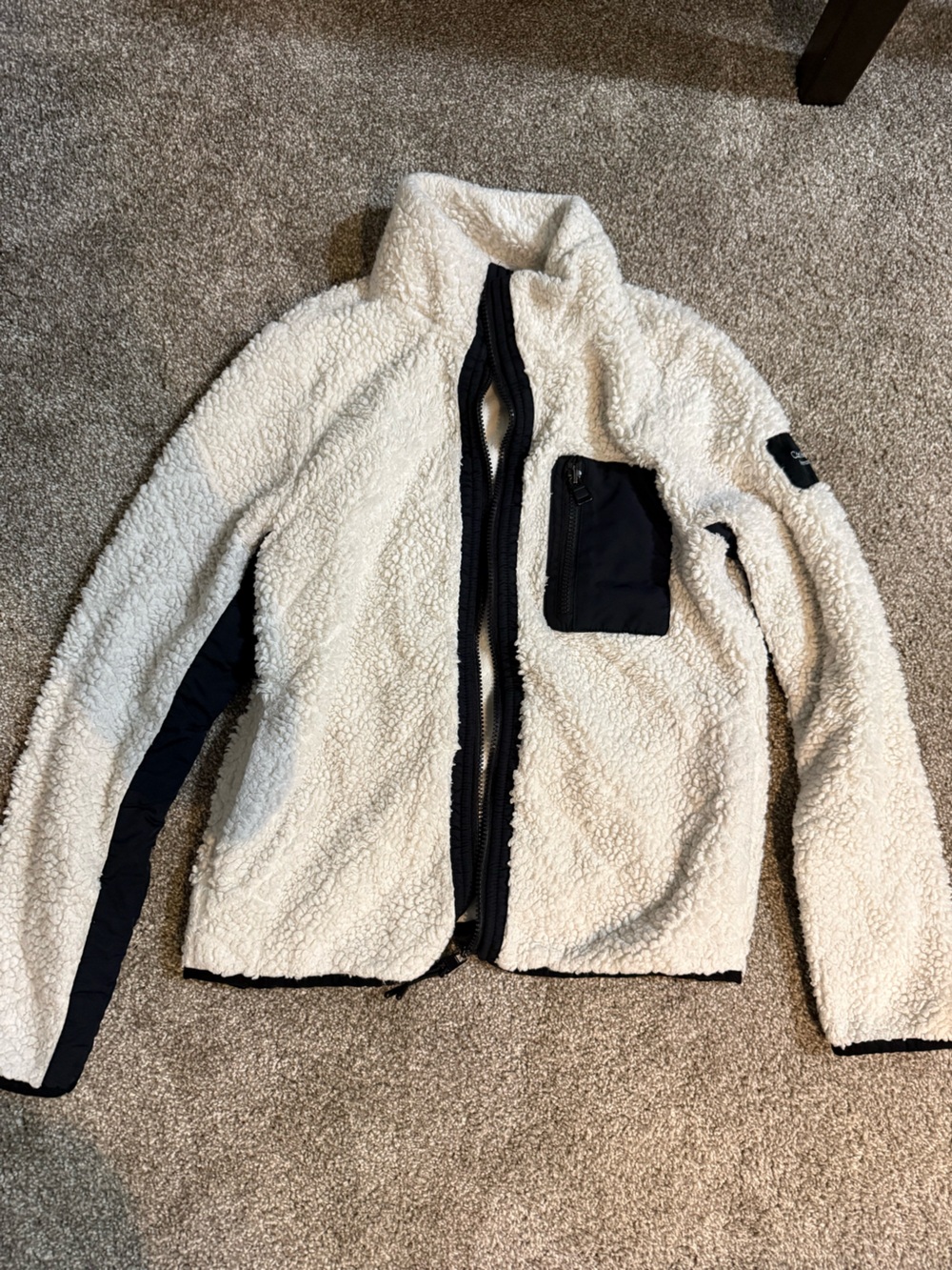 $5 for $20 min order ! Calvin Klein off white Sherpa with Black Logo Tag